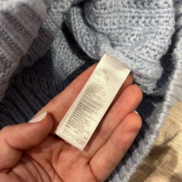 Topshop Light Blue Chunky Cable Knot Sweater (US 6) - Picture 7 of 8